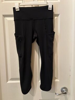 Athleta Black High-Rise Pocket Leggings